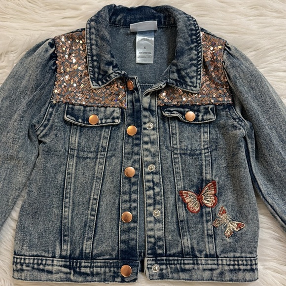 Denim jacket size 4T - Picture 2 of 4